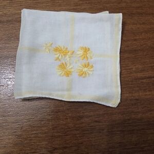 1960s Floral Embroidered Handkerchief